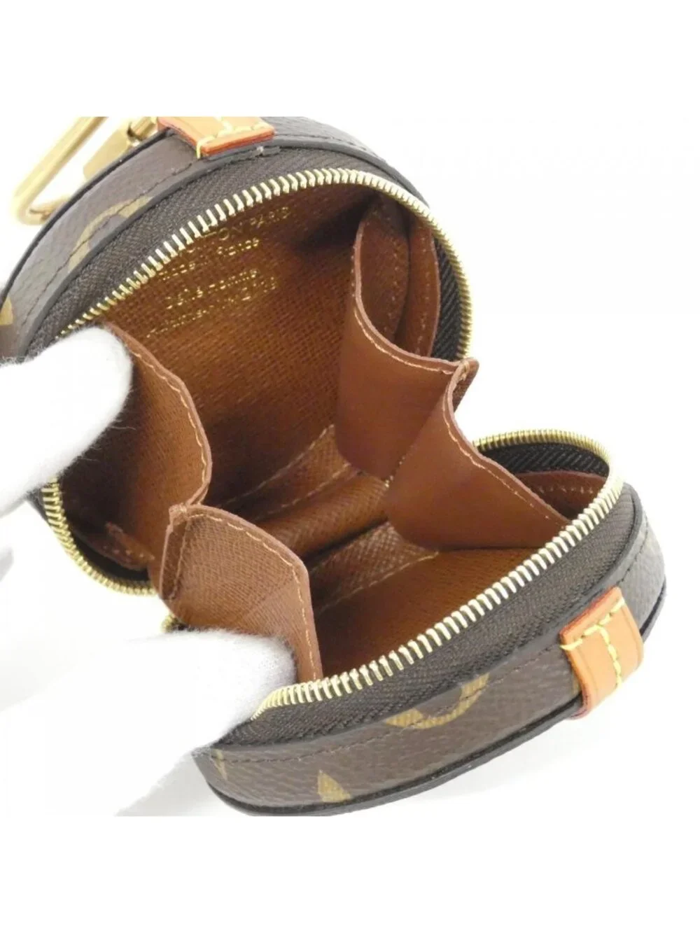 Louis Vuitton Monogram Round Case Pouch